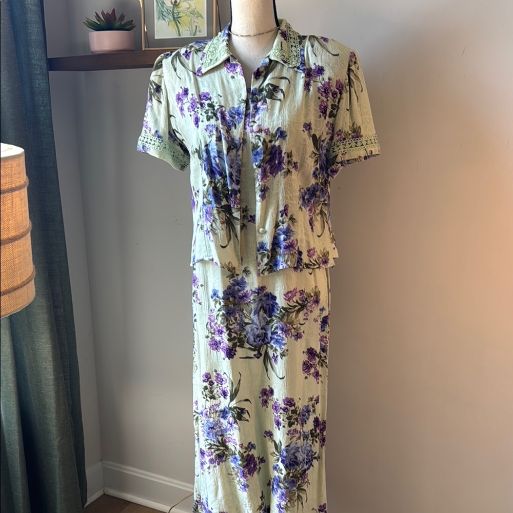 Elegant Green and Purple Maxi Dress with Jacket
